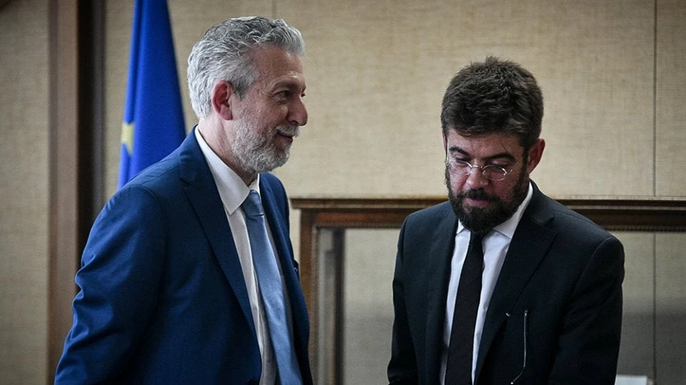 «Αδειασμα» με το καλημέρα: O Καλογήρου ξηλώνει τον νόμο Κοντονή για την τριχοτόμηση του Πρωτοδικείου